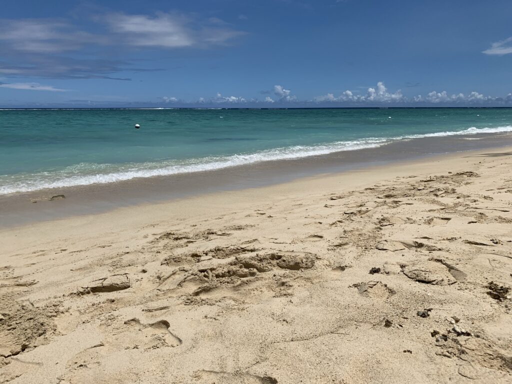 Strand von Flic-en-Flac an der Westküste von Mauritius